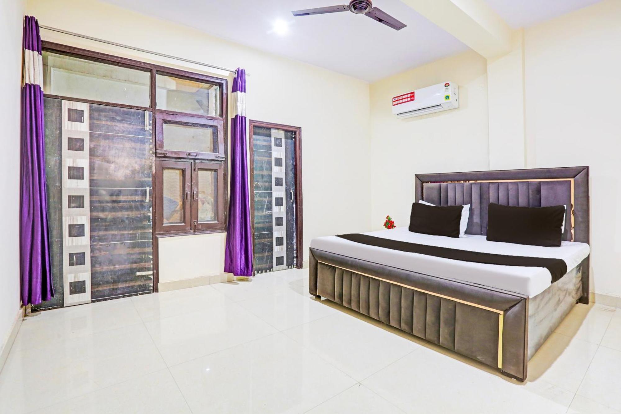 Hotel O Redbull Inn Gurgaon Buitenkant foto